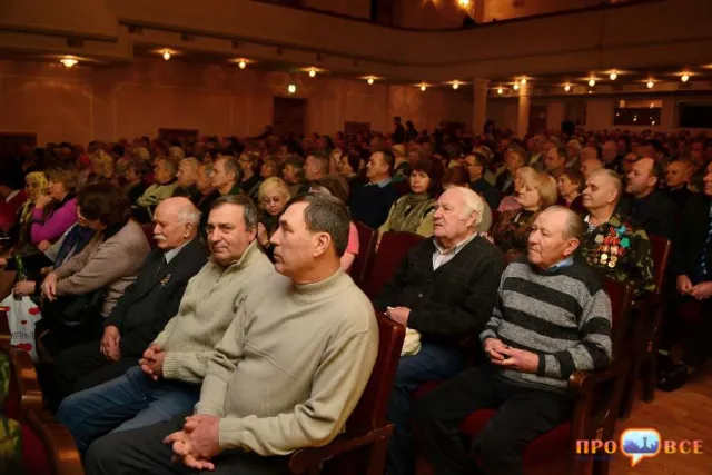 У Черкаській обласній філармонії вшанували воїнів-афганців (Фоторепортаж) — фото 7