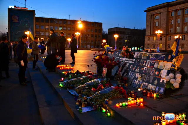 У Черкасах вшанували пам’ять Небесної Сотні (Фоторепортаж) + (Відео) — фото 8