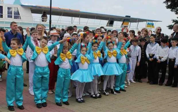 Олександр Ткаченко відкрив у черкаському річпорту навігаційний сезон (Фото) — фото 1