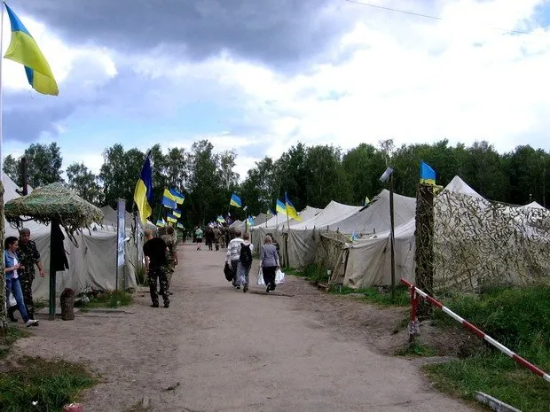 15 черкащан склали присягу на вірність українському народу і вирушають на Схід (Фото) — фото 3