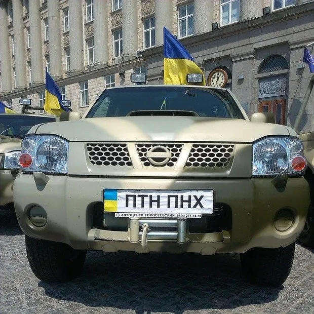Батальйону територіальної оборони "Черкаси", передали шість автомобілів з номерапи «ПТН ПНХ» (Фото) — фото 1