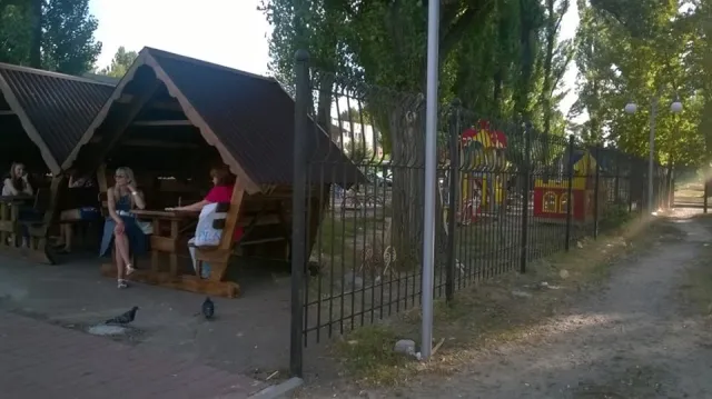 Через новий ресторан річпорт перетворився на смітник (Фото) — фото 5