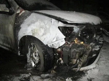 За добу в Черкасах двічі горіли машини (Відео) — фото 1