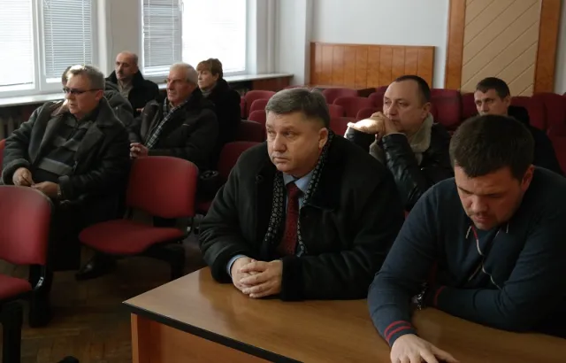 Перевізники вимагають підняти ціни на проїзд у Черкасах до 4 гривень — фото 1