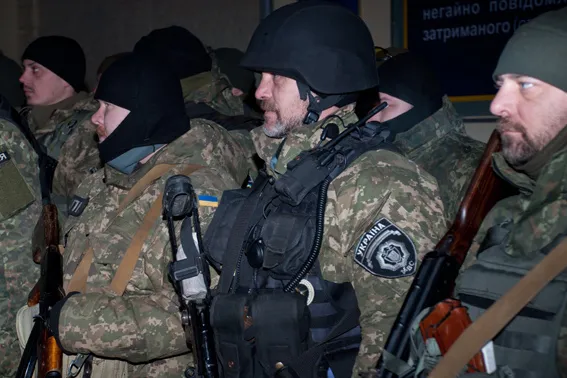 Міліціонери Черкащини повернулись із зони АТО (Фоторепортаж) + (Відео) — фото 9