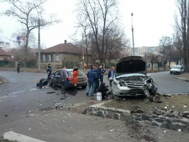 Працівниця прокуратури Черкаського району влаштувала жахливу ДТП (фото) — фото 7