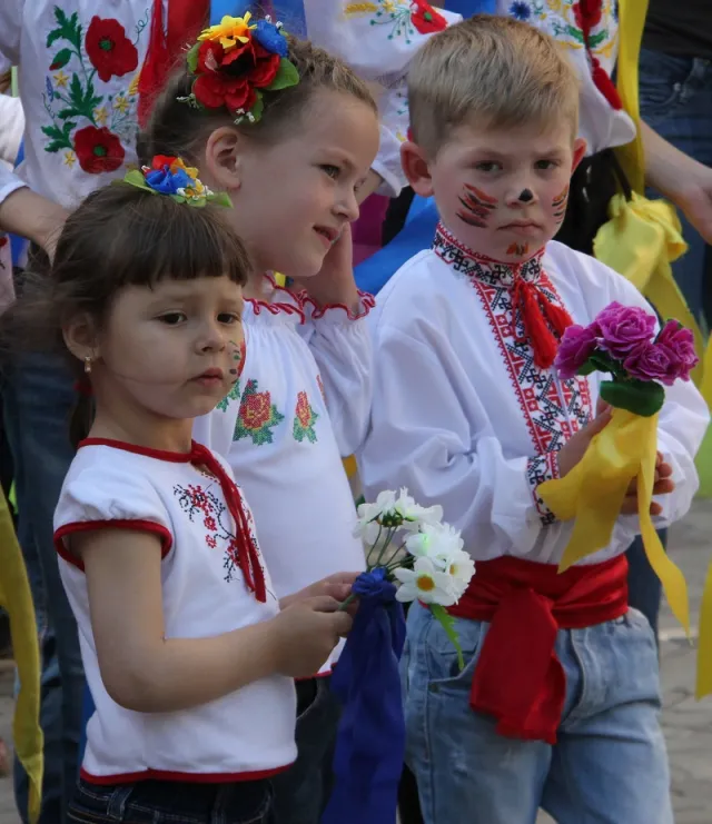 У Черкасах відбувся традиційний фестиваль «Барвисті віночки» (фото) — фото 3