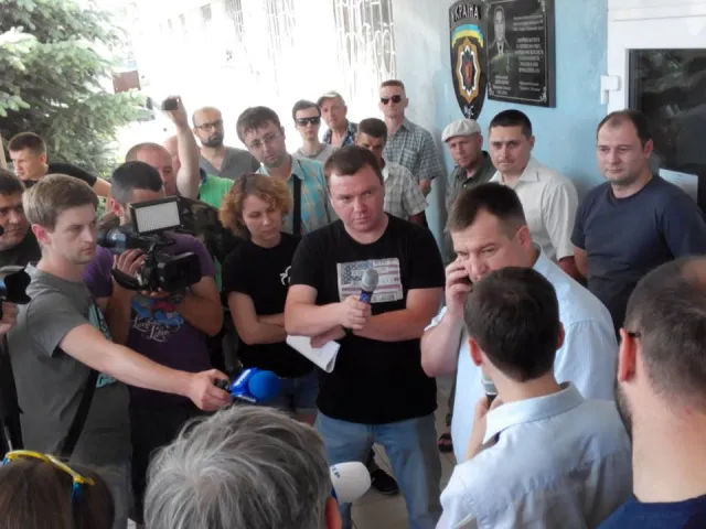 «Автомайдан» вимагає звільнити 61 слідчого в Черкаській області — фото 1