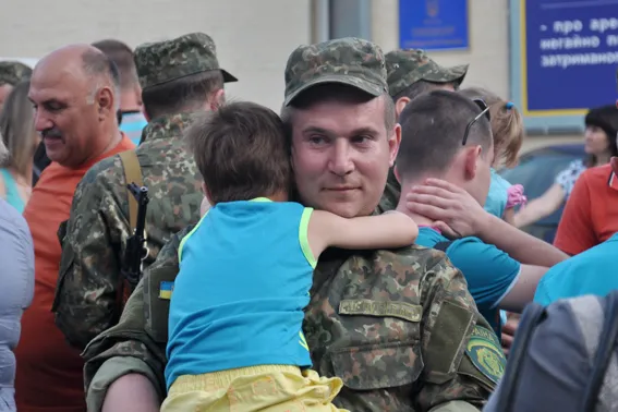 Черкаські правоохоронці повернулись із зони АТО (фото+відео) — фото 3
