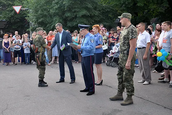 Черкаські правоохоронці повернулись із зони АТО (фото+відео) — фото 4