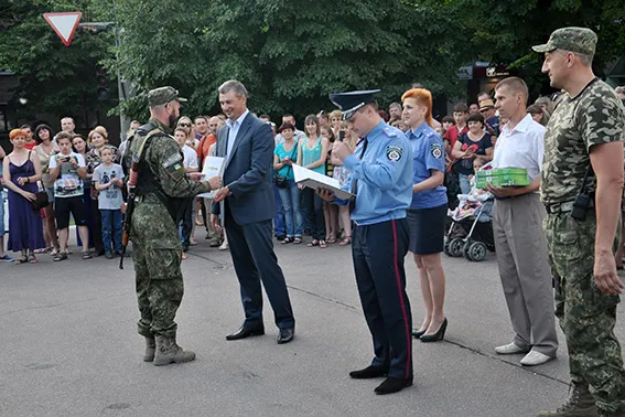 Черкаські правоохоронці повернулись із зони АТО (фото+відео) — фото 8