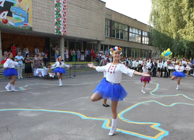 До Дня знань у мікрорайоні «Дніпровський» відбудеться яскраве дитяче свято — фото 2