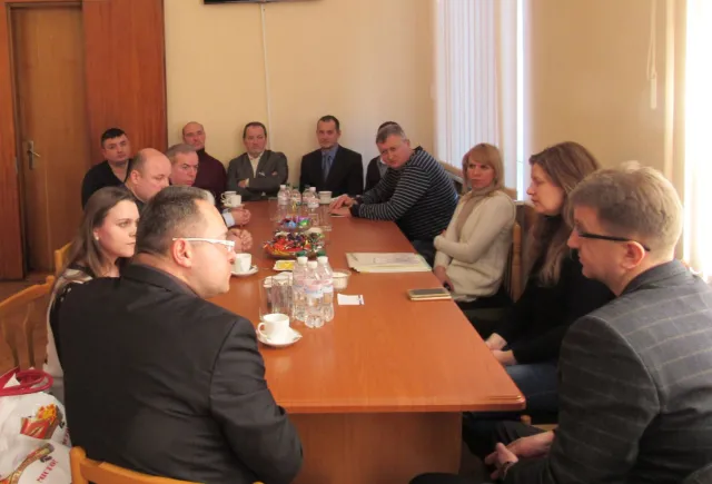 У Золотоноші проблеми безпритульних тварин,  за допомогою Посольства Канади, почнуть вирішувати гуманними методами — фото 4